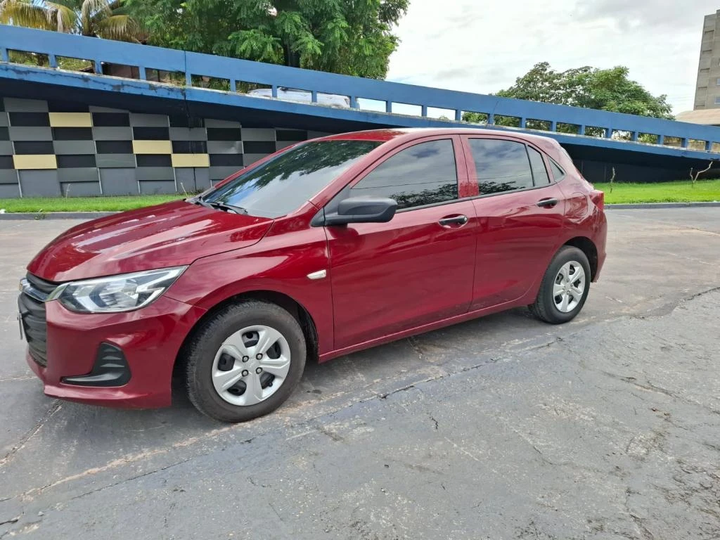 Chevrolet  ONIX HATCH  12V Flex 5p Mec. 2022 Vermelho